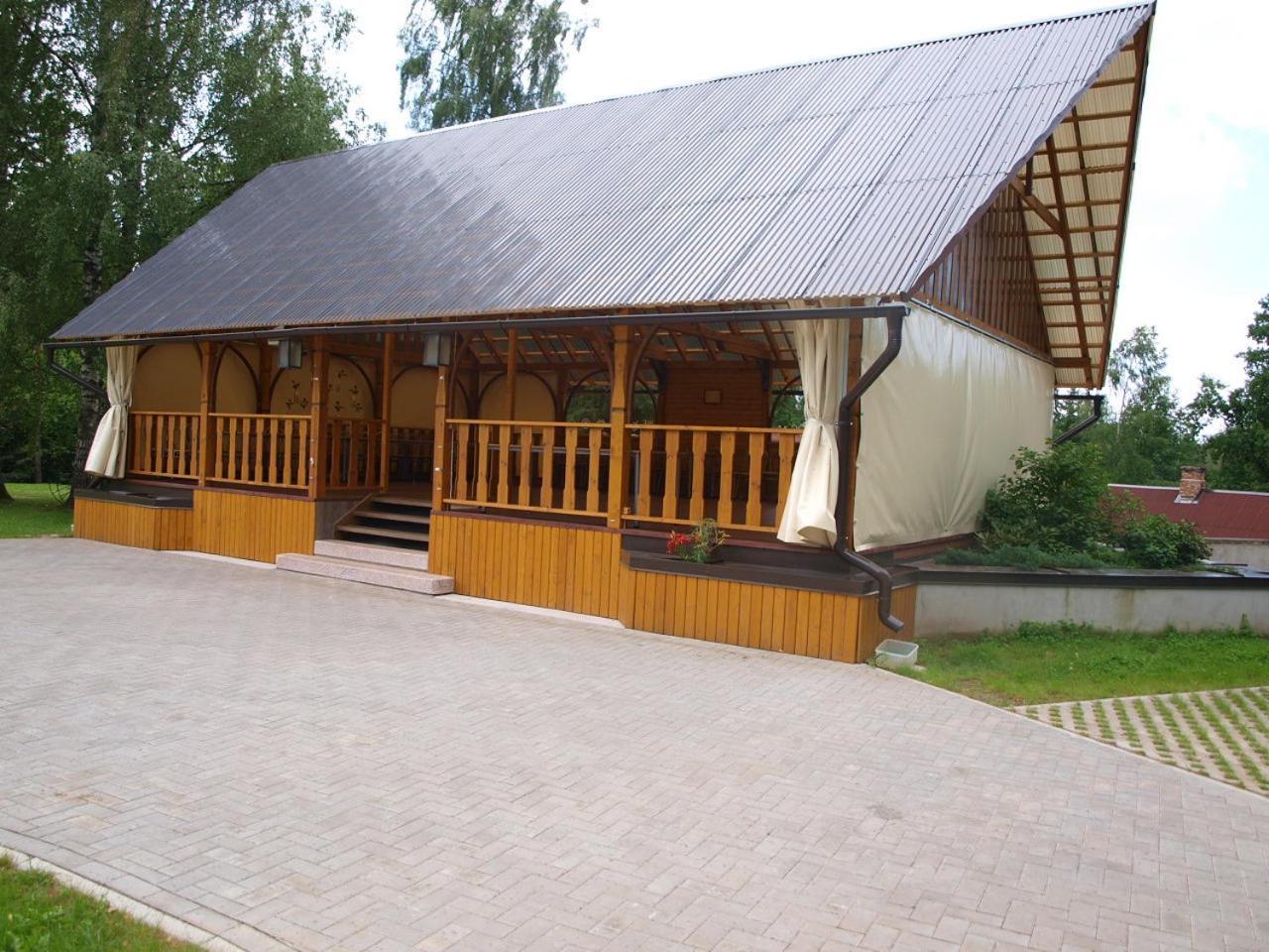 Guest House Pilskalni Rubene Exteriör bild
